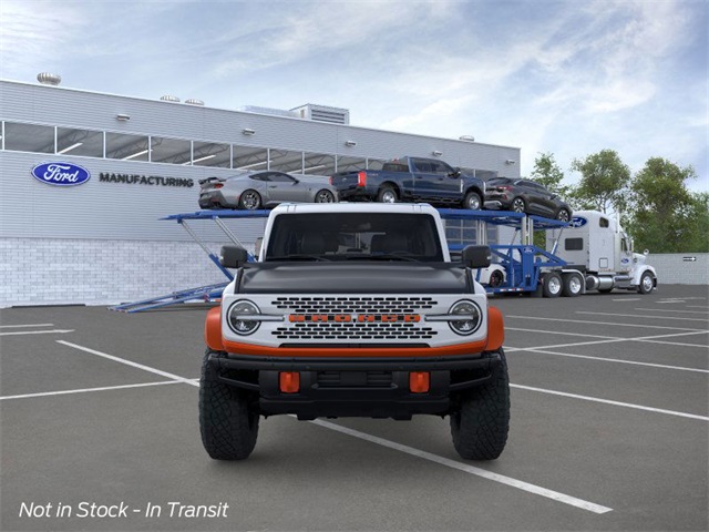 2025 Ford Bronco First Edition photo 6