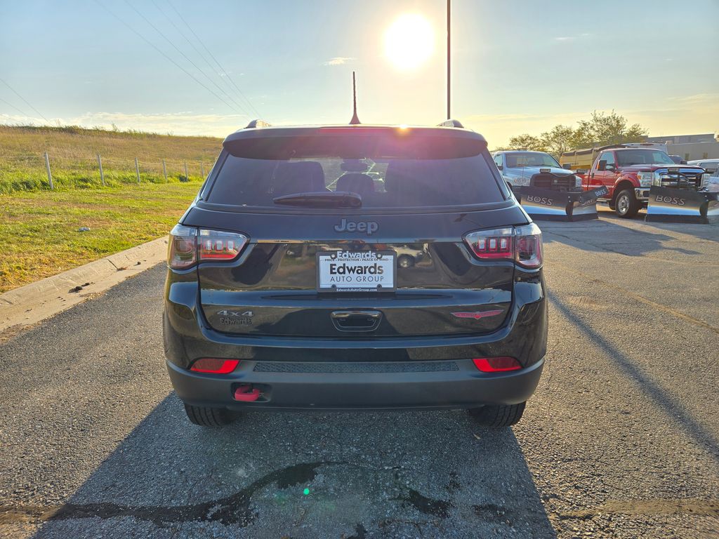 2022 Jeep Compass Trailhawk photo 4
