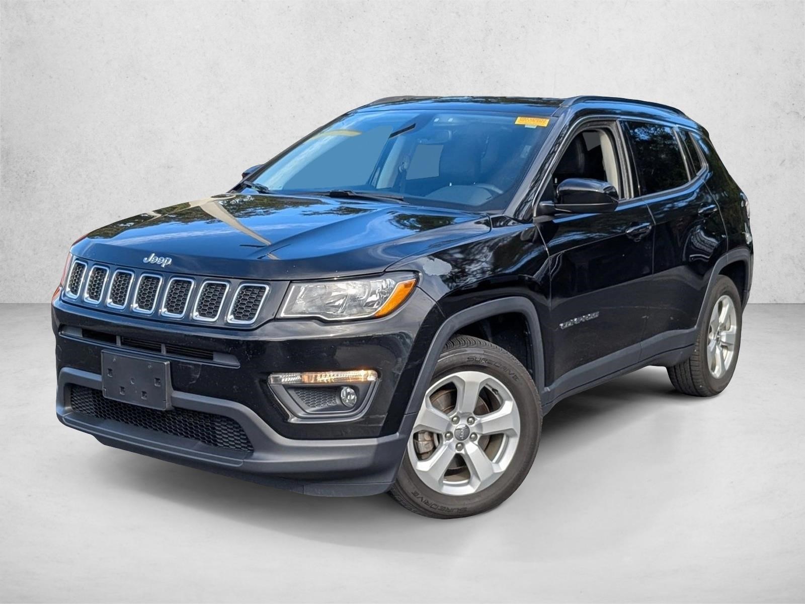 2019 Jeep Compass Latitude's photo