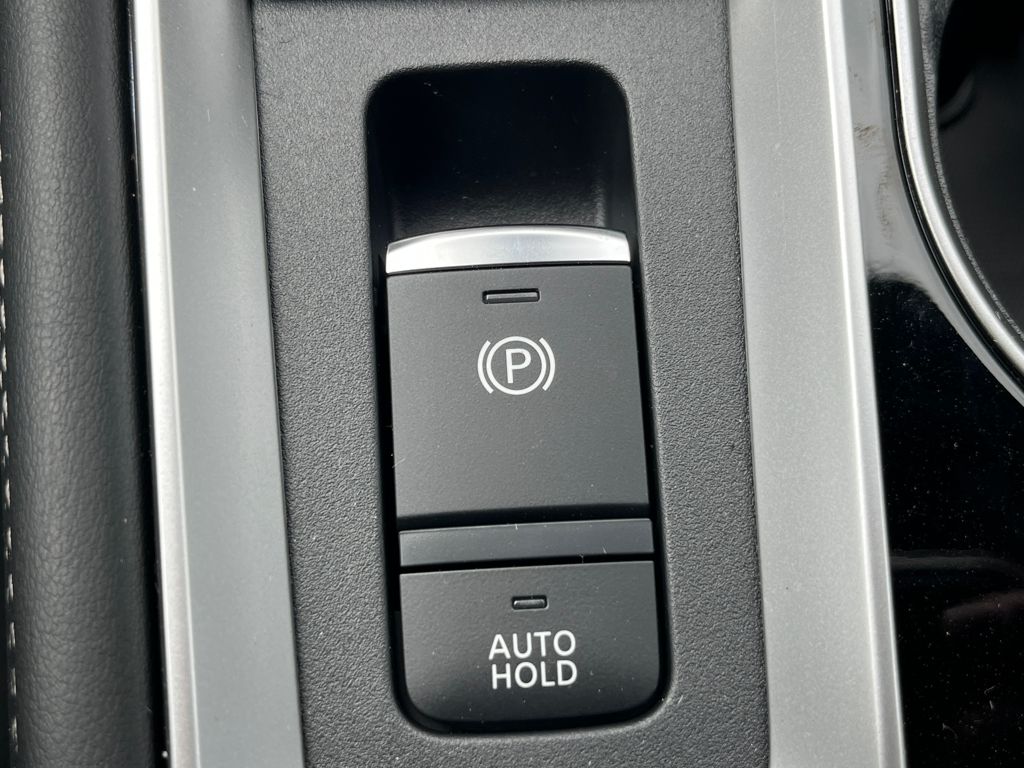 2025 Nissan Altima 2.5 SL photo 32
