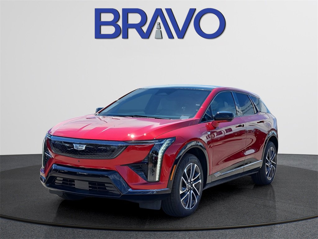 2025 Cadillac OPTIQ Sport 1's photo