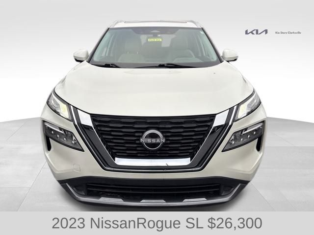 2023 Nissan Rogue SL photo 2