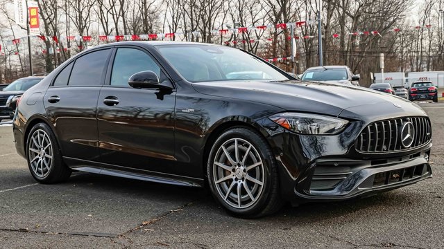 2023 Mercedes-Benz C-Class Sedan AMG C43's photo