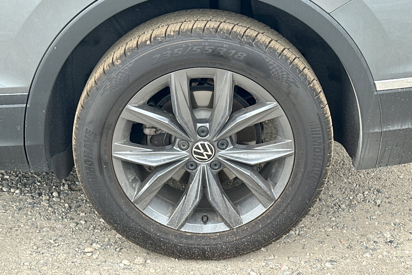 2022 Volkswagen Tiguan SE photo 4