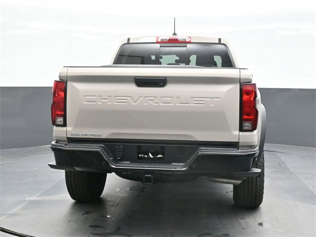 2026 Chevrolet Colorado Trail Boss photo 2