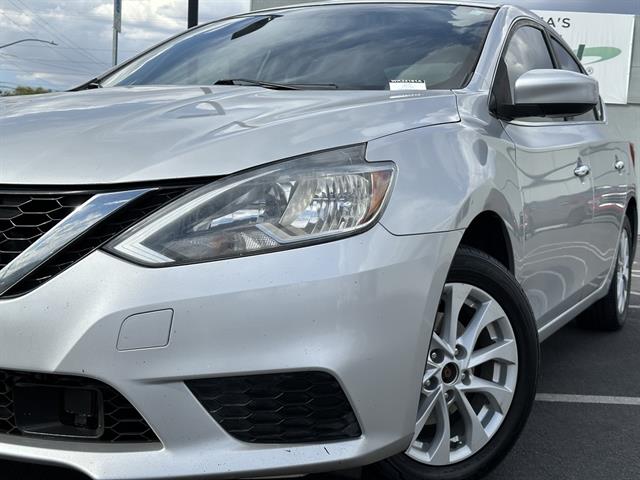 2018 Nissan Sentra S photo 3