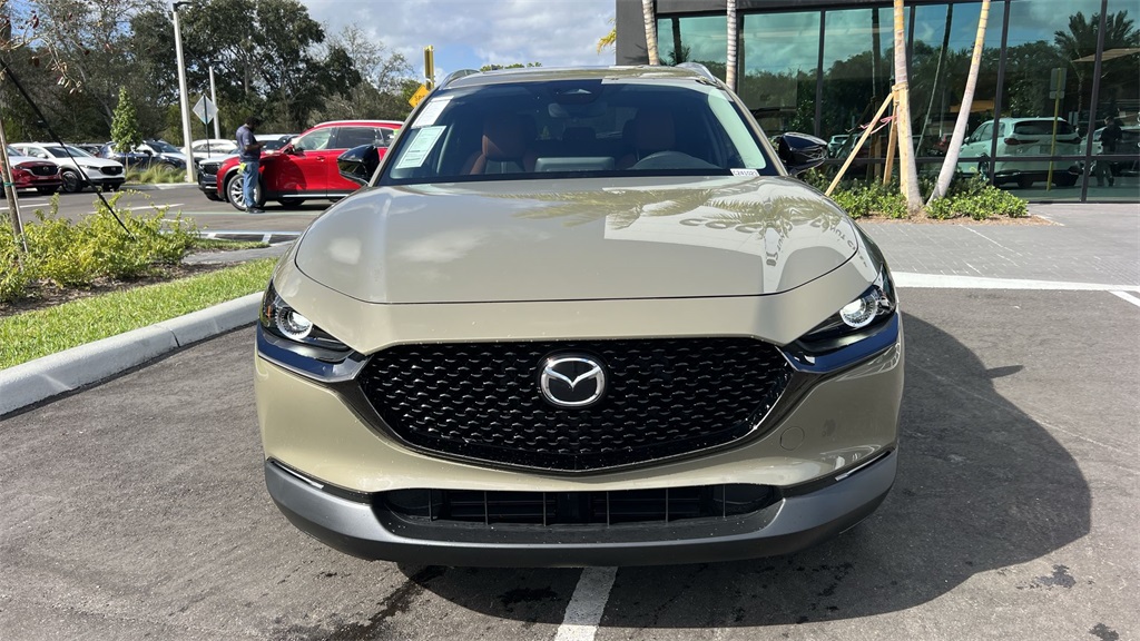 2024 Mazda CX-30 2.5 Turbo Carbon photo 2