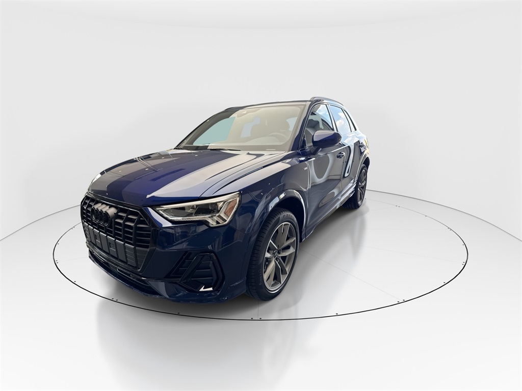 2025 Audi Q3 Premium S line photo 3