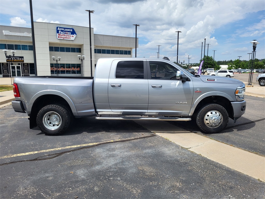 2021 Ram 3500 Laramie photo 3