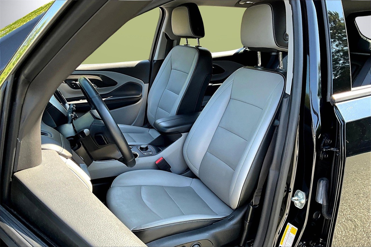 2024 Gmc Terrain SLT photo 19