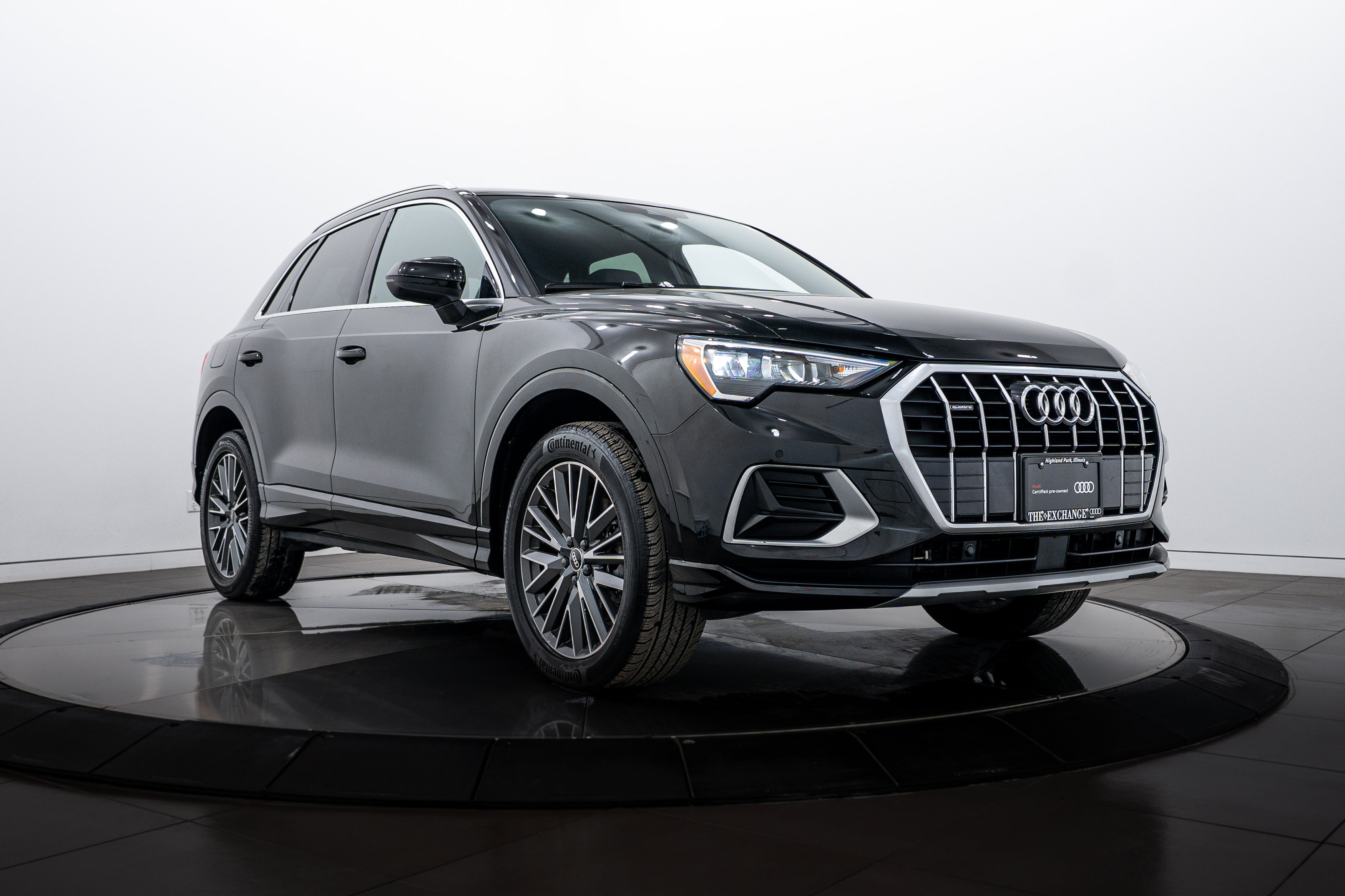 2022 Audi Q3 Premium's photo