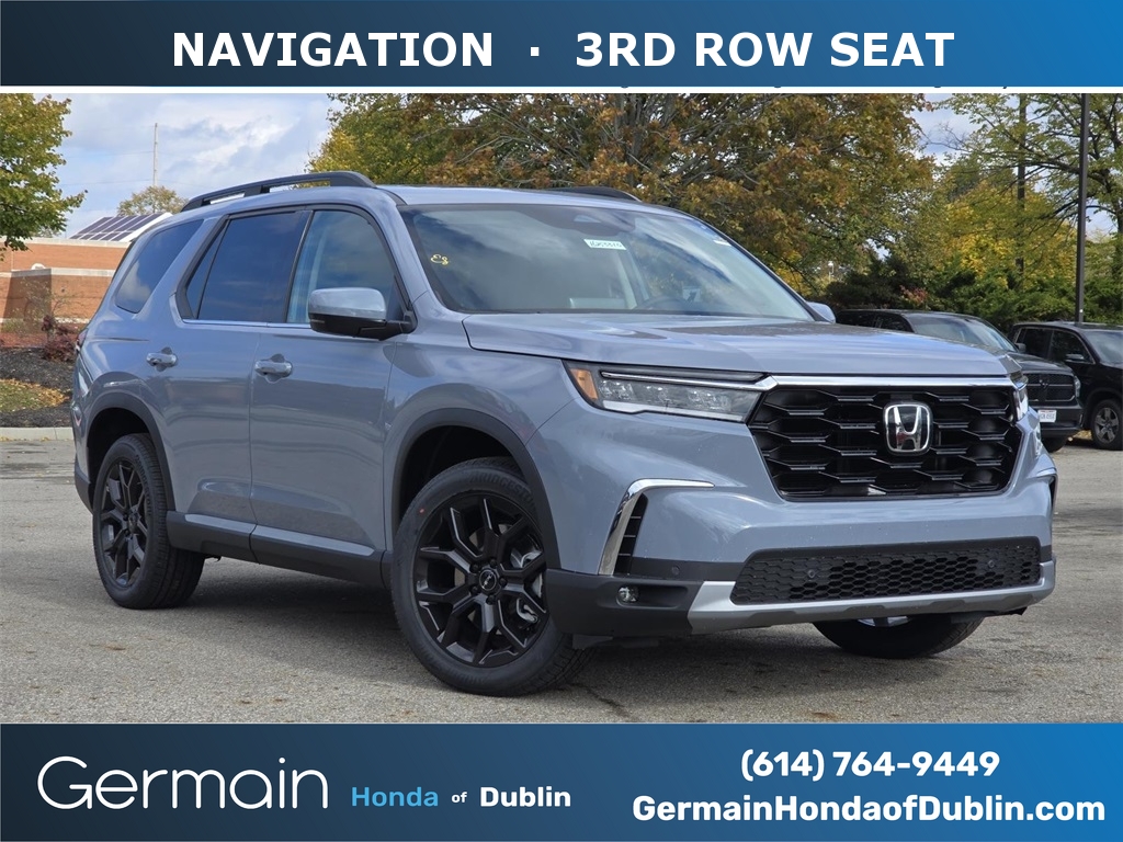 2025 Honda Pilot Touring's photo