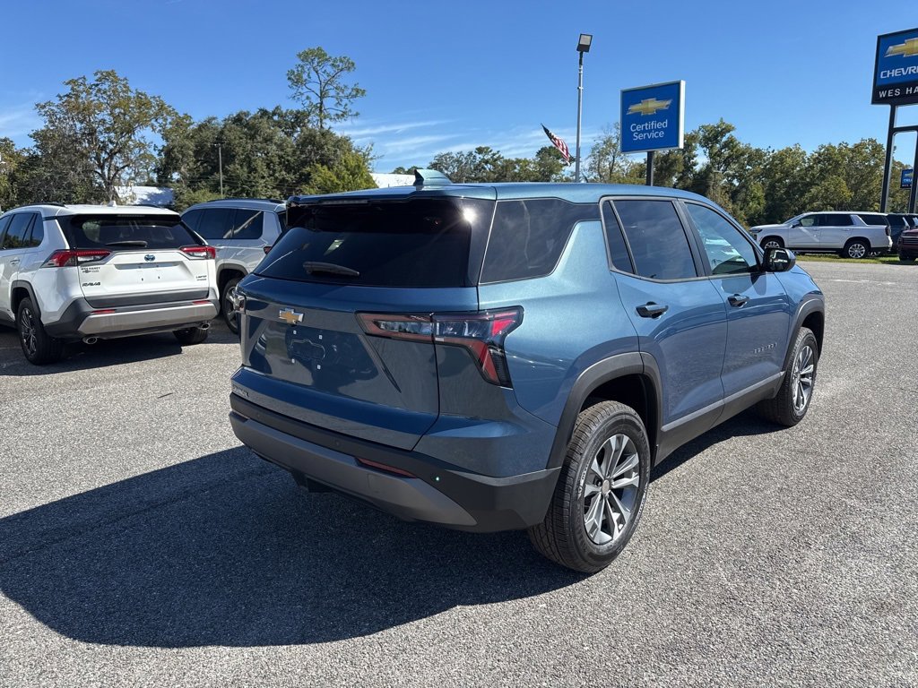 2026 Chevrolet Equinox LT photo 3