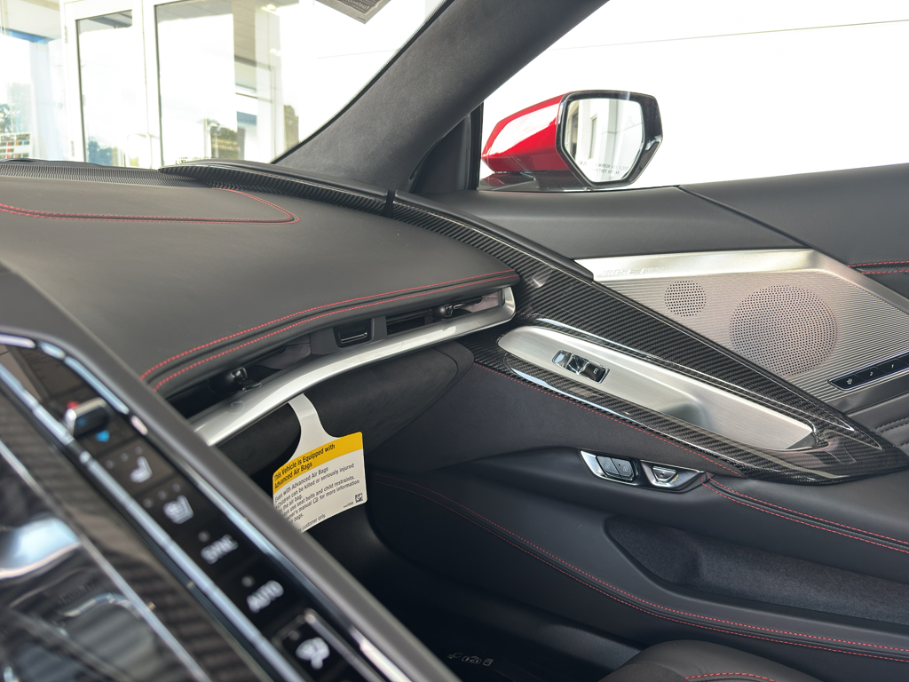 2025 Chevrolet Corvette E-Ray 3LZ photo 25