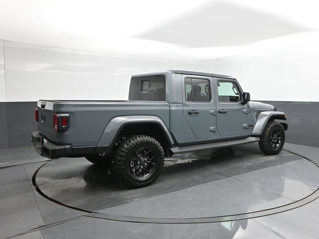 2025 Jeep Gladiator Sport photo 14