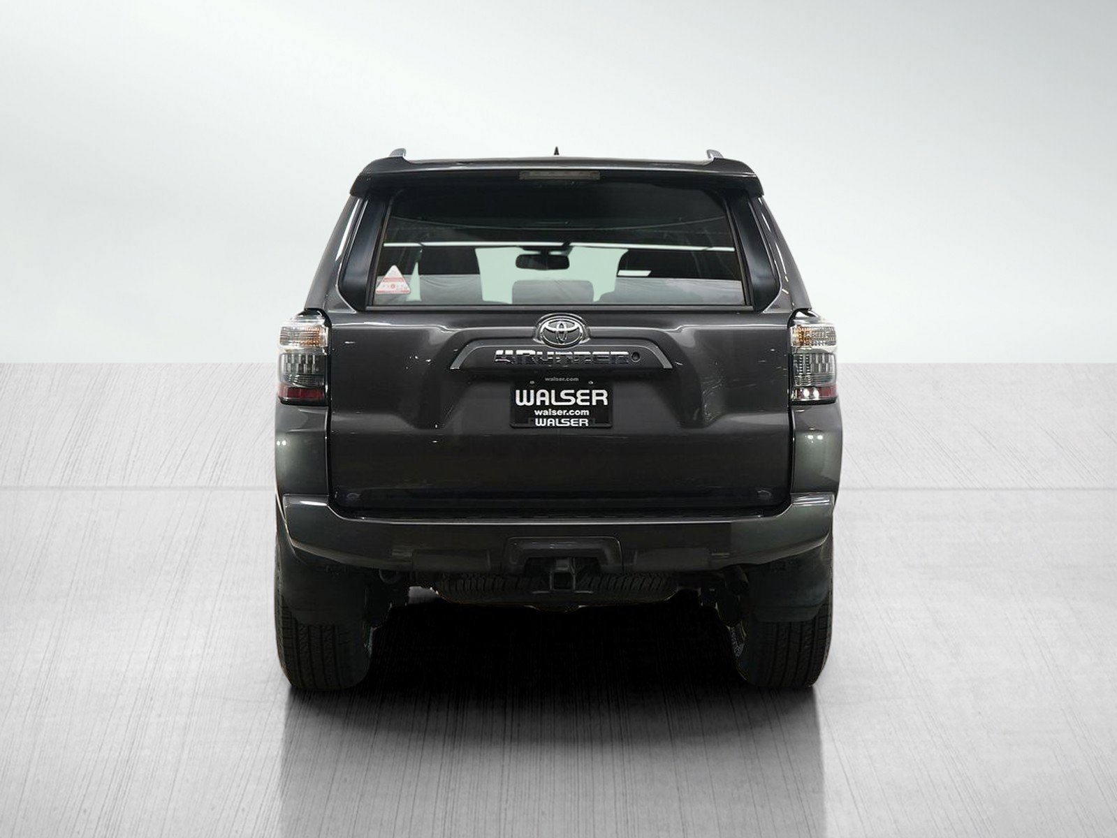 2016 Toyota 4Runner SR5 Premium photo 4