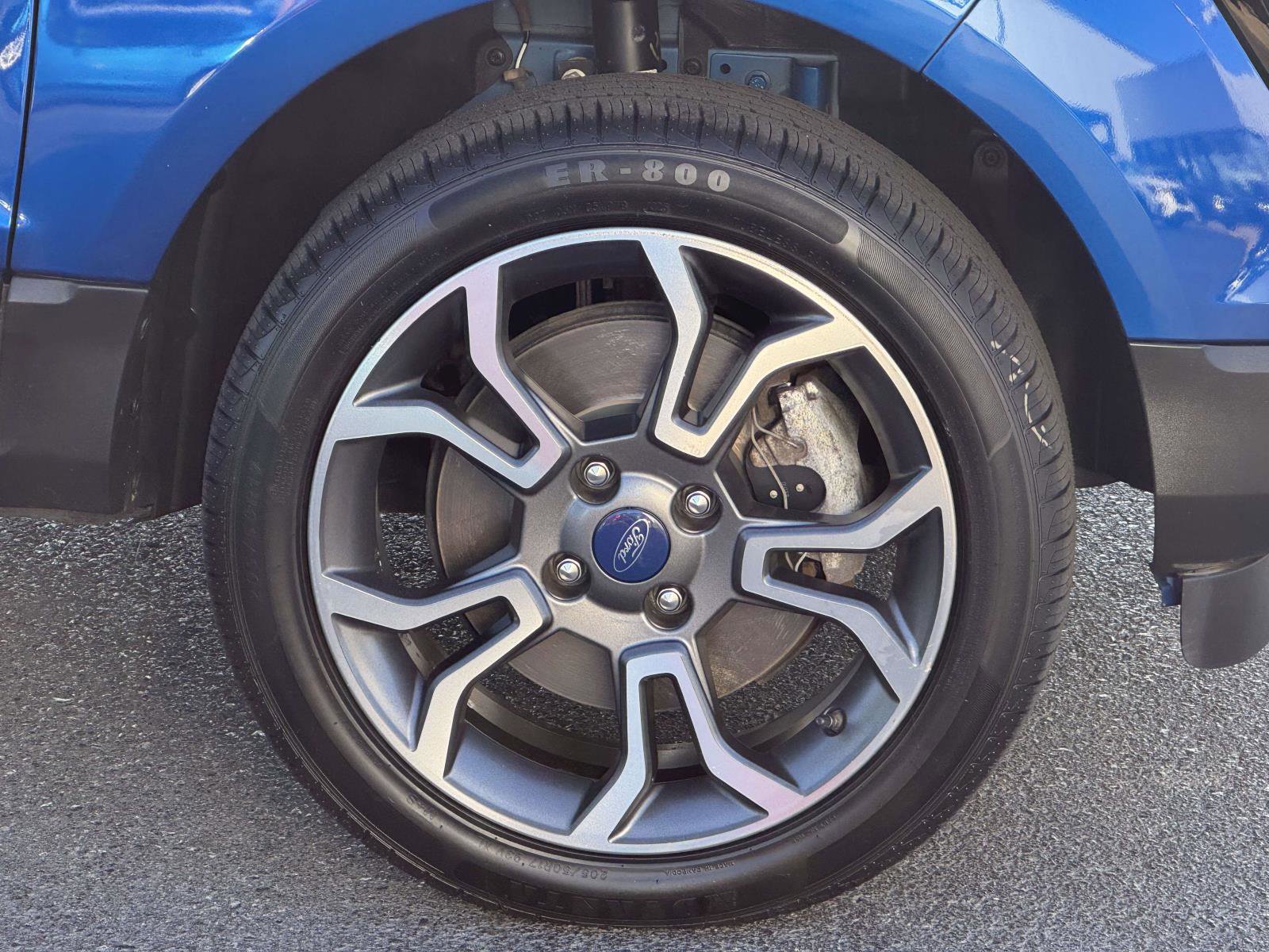 2019 Ford EcoSport SES photo 5