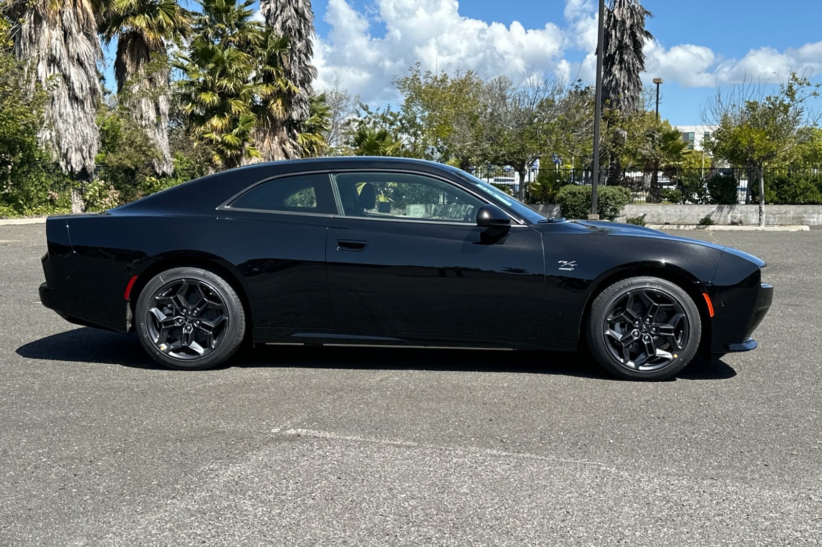 2025 Dodge Charger R/T photo 2