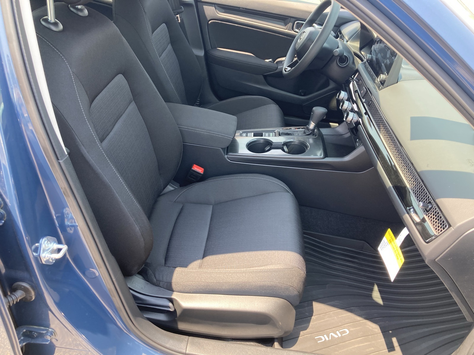 2025 Honda Civic LX photo 30