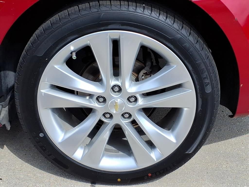 2012 Chevrolet Cruze LTZ photo 3