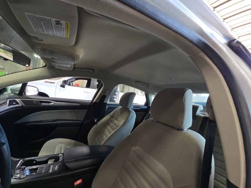 2018 Ford Fusion Hybrid S photo 12