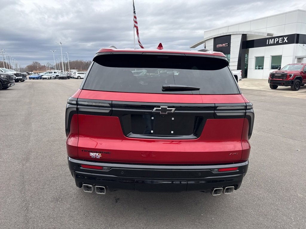 2026 Chevrolet Traverse RS photo 3