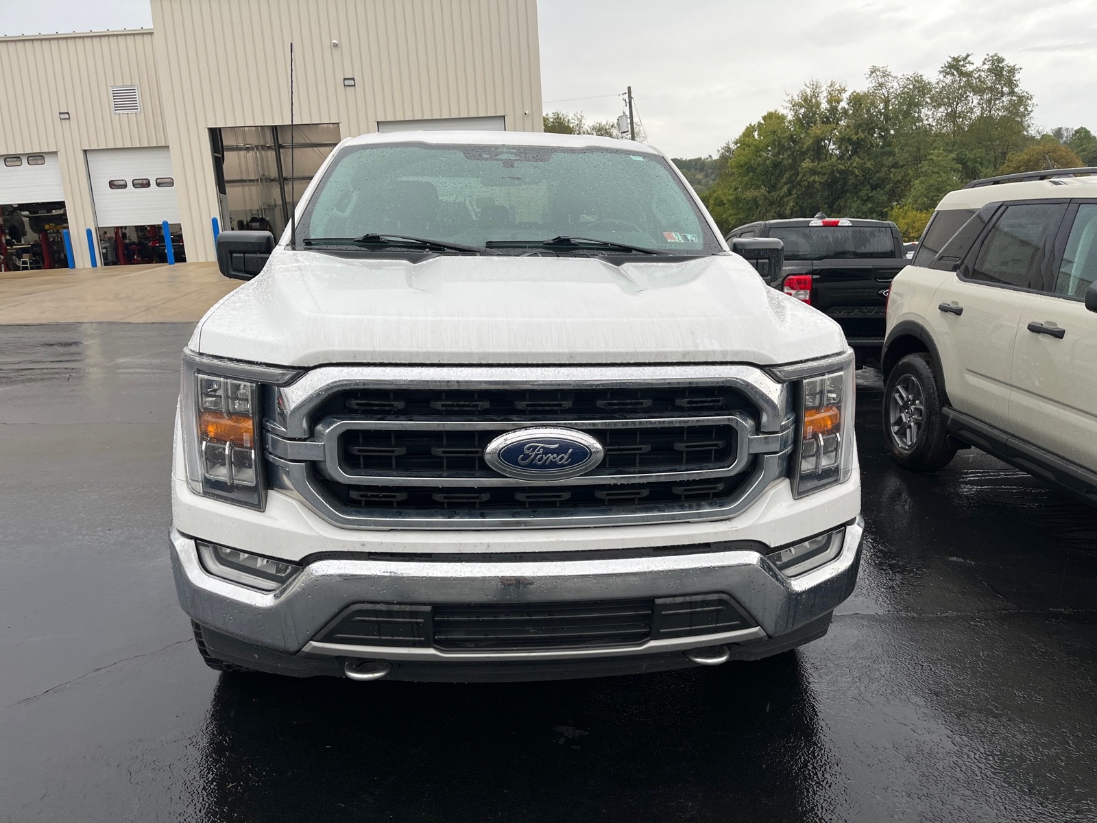 2021 Ford F-150 XLT photo 3