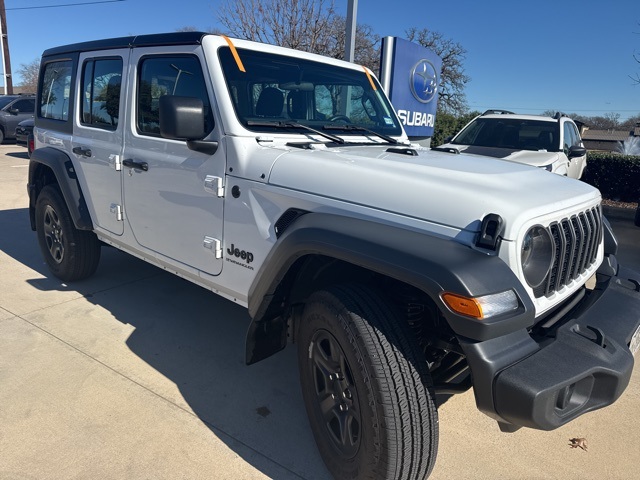 2025 Jeep Wrangler Sport's photo