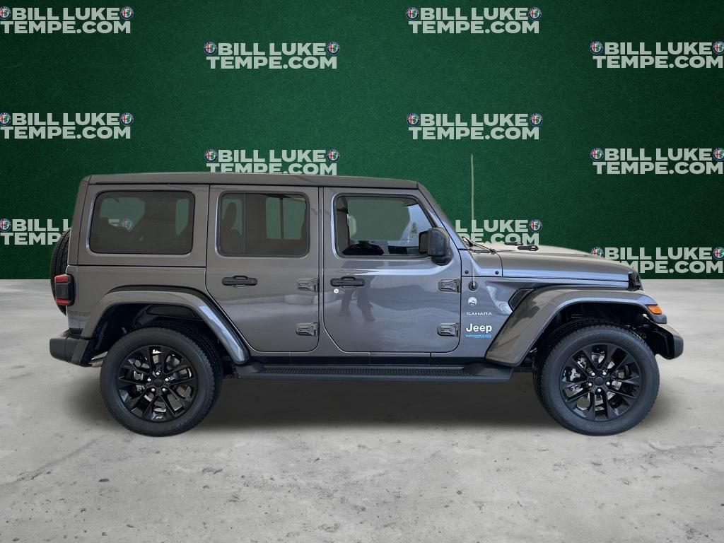 2021 Jeep Wrangler Unlimited Sahara 4xe photo 2