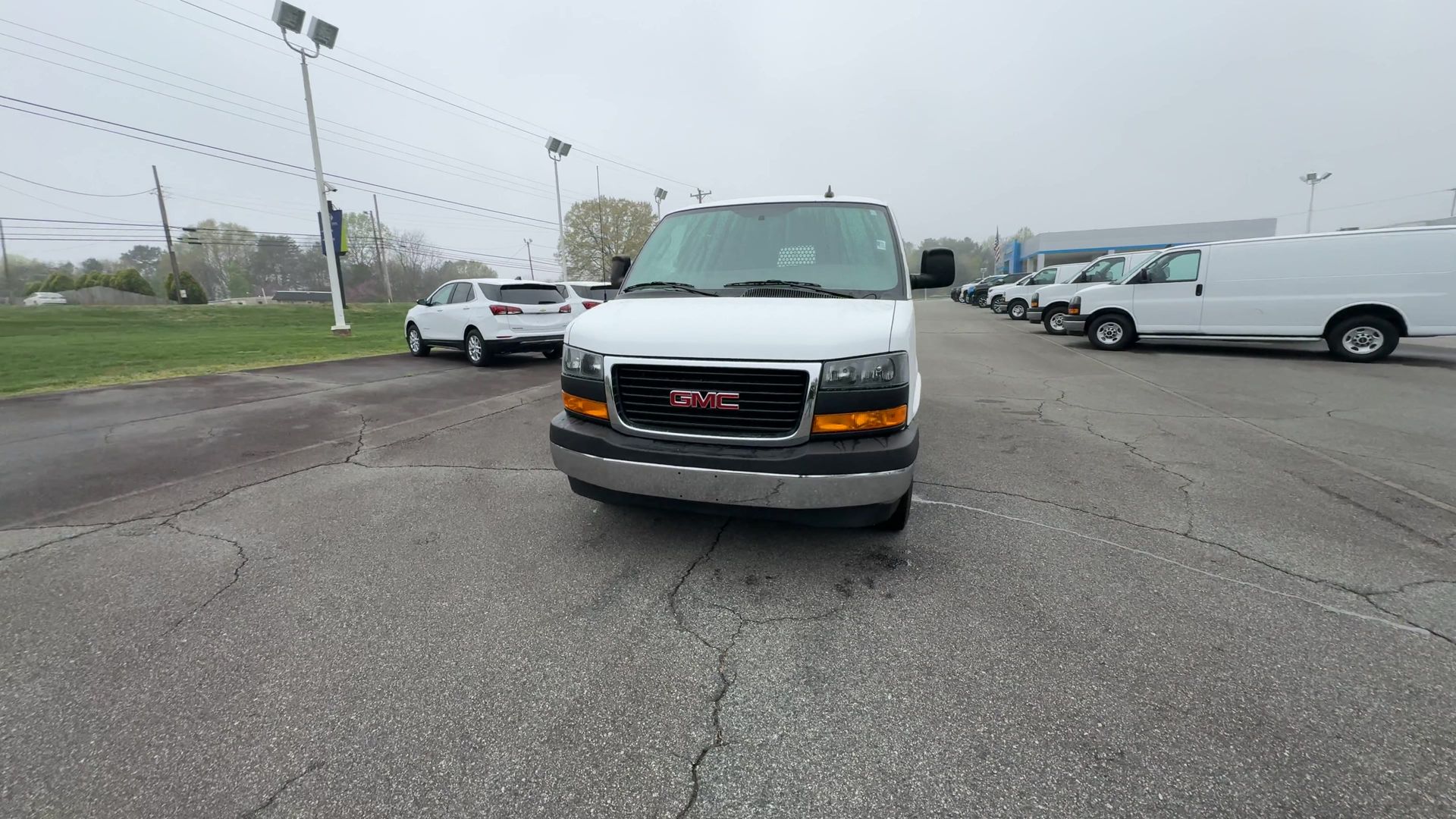 2022 Gmc Savana Cargo 2500 photo 3