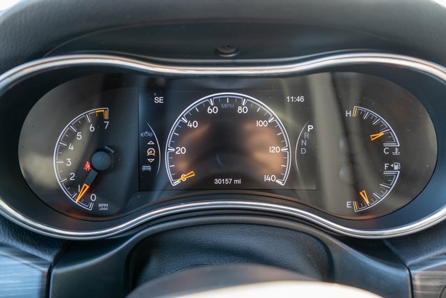 2019 Jeep Grand Cherokee Limited photo 15