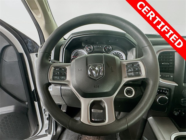2022 Ram 1500 Classic SLT photo 10
