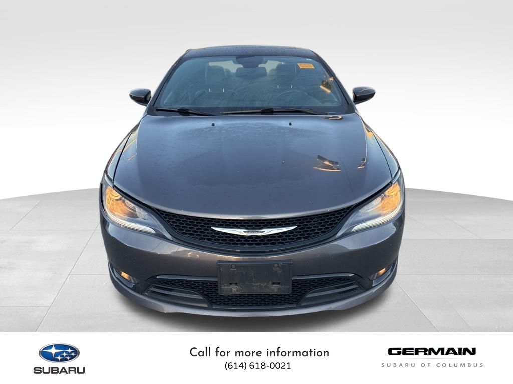2015 Chrysler 200 S photo 2
