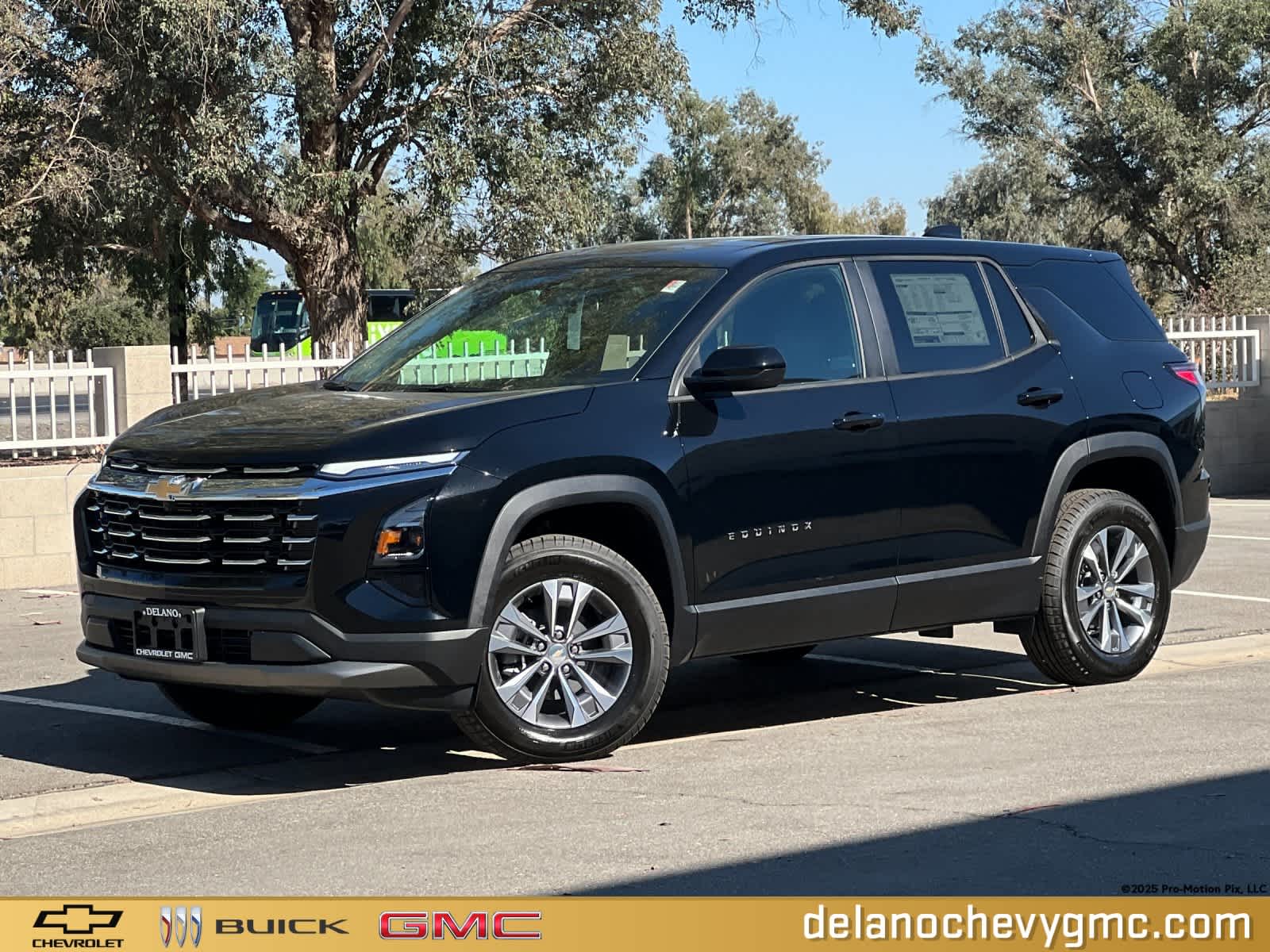 2026 Chevrolet Equinox LT's photo