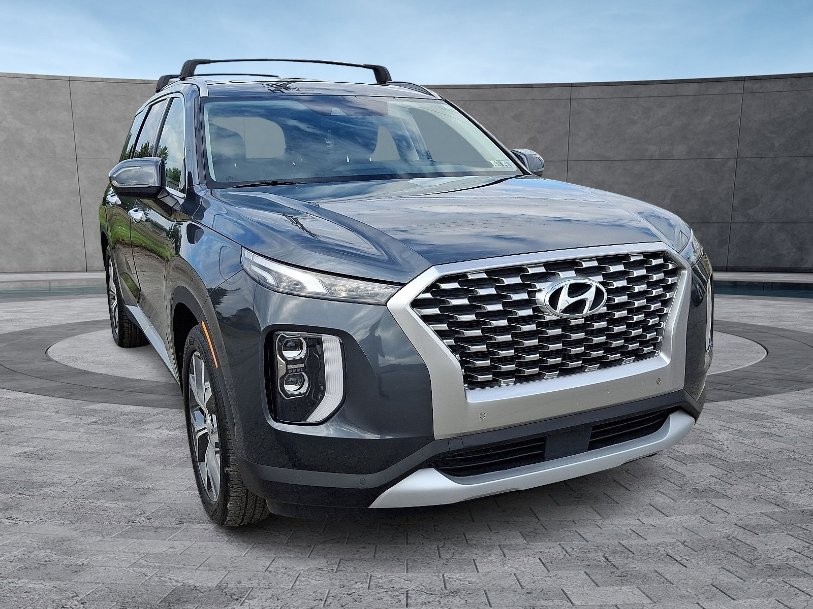 2022 Hyundai Palisade SEL photo 2