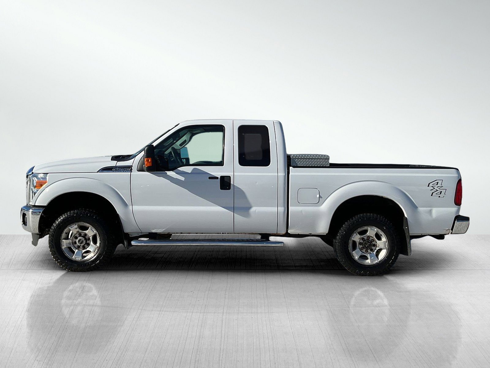 Used 2015 Ford F-250 Super Duty XLT with VIN 1FT7X2B63FED40598 for sale in Brainerd, Minnesota