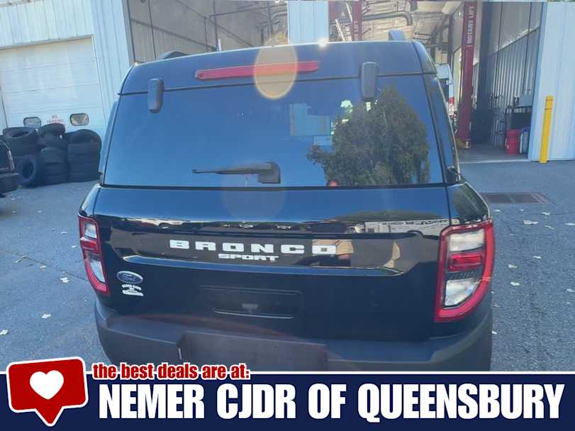 2022 Ford Bronco Sport Outer Banks photo 8