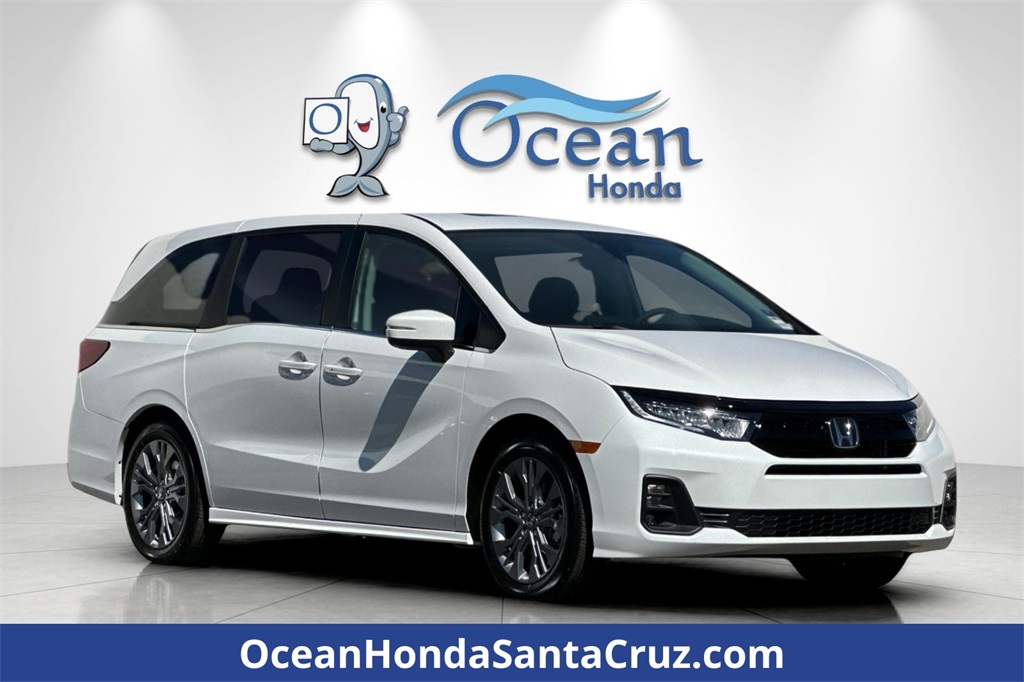 2026 Honda Odyssey Touring's photo