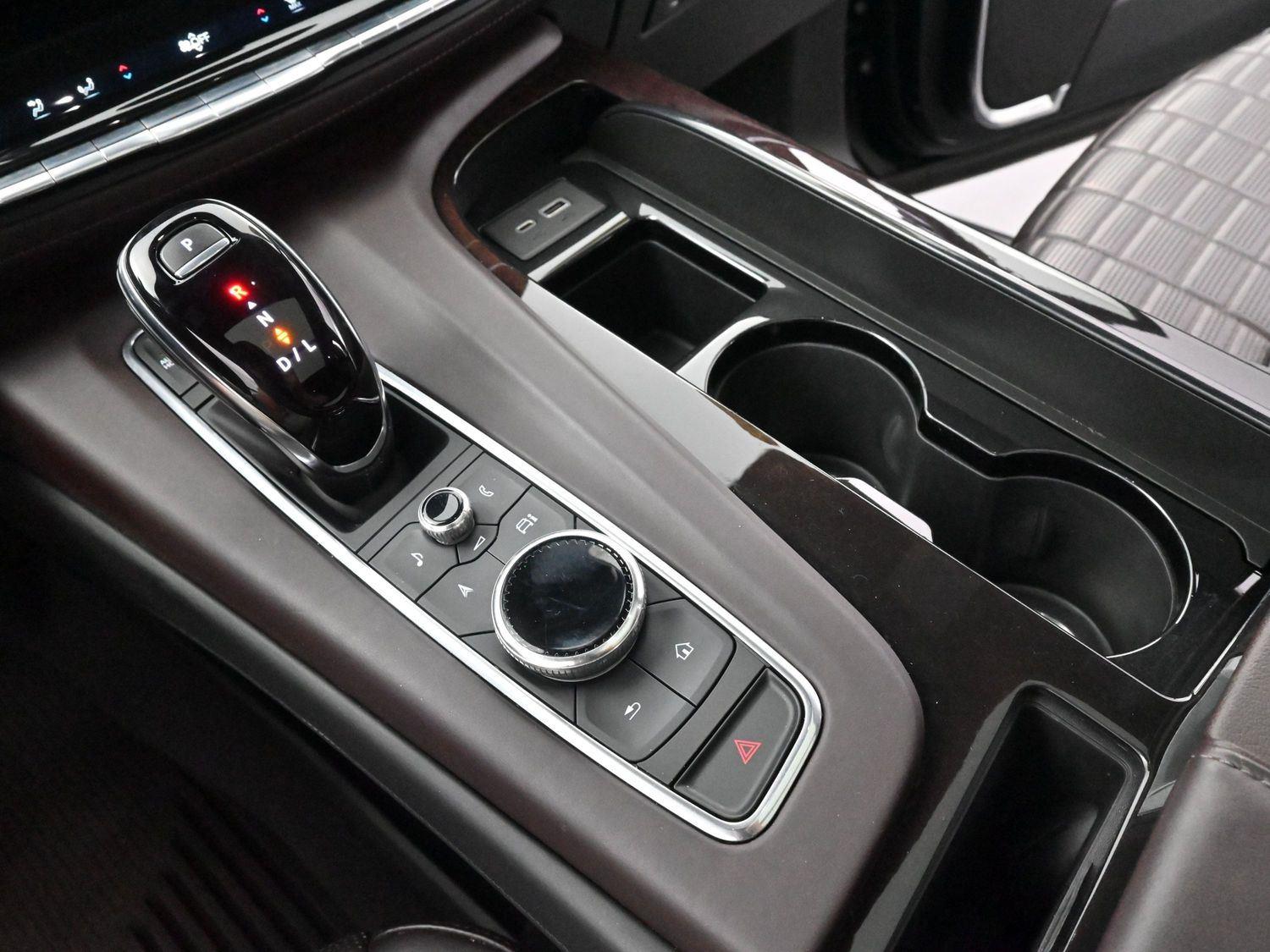 2022 Cadillac Escalade Sport Platinum photo 26
