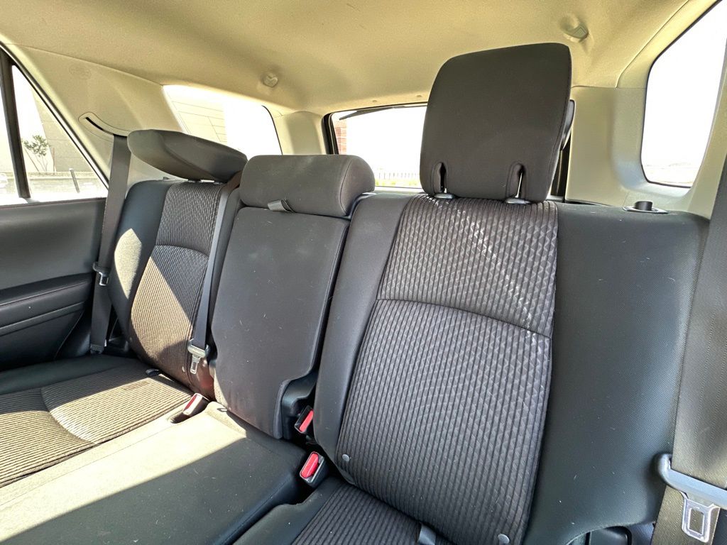 2023 Toyota 4Runner TRD Off-Road photo 4