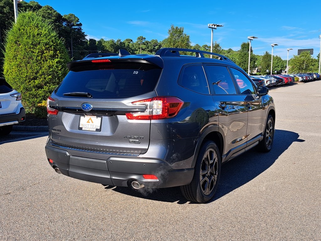2025 Subaru Ascent Onyx Edition Touring photo 5