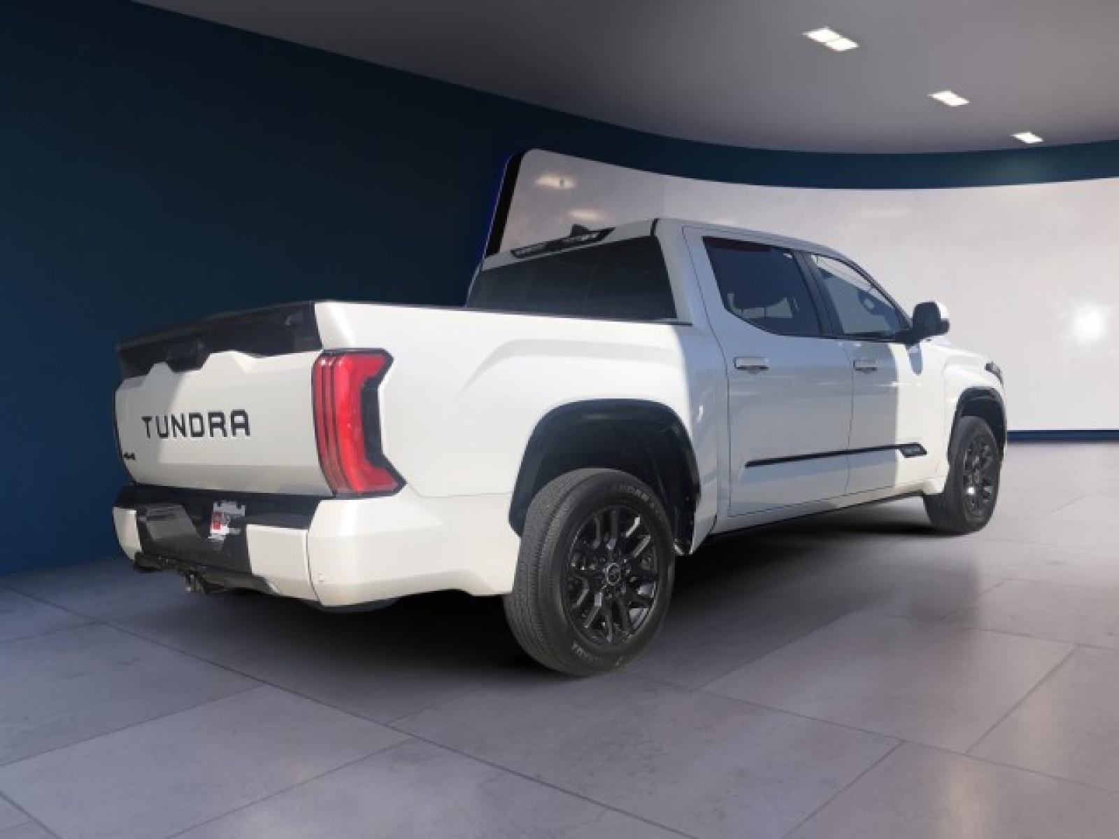 2024 Toyota Tundra Platinum CrewMax photo 4