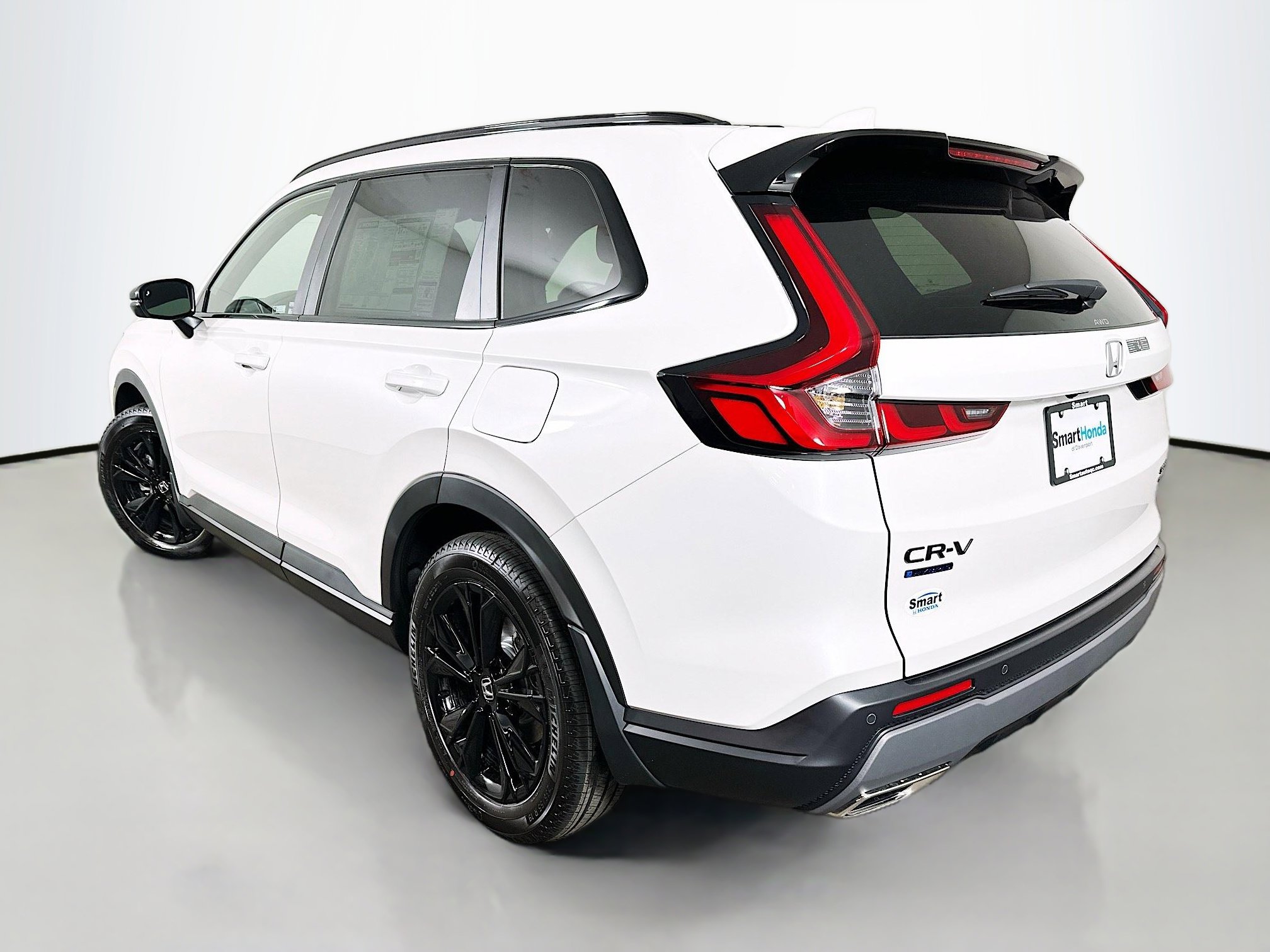 2026 Honda CR-V Hybrid Sport Touring photo 4