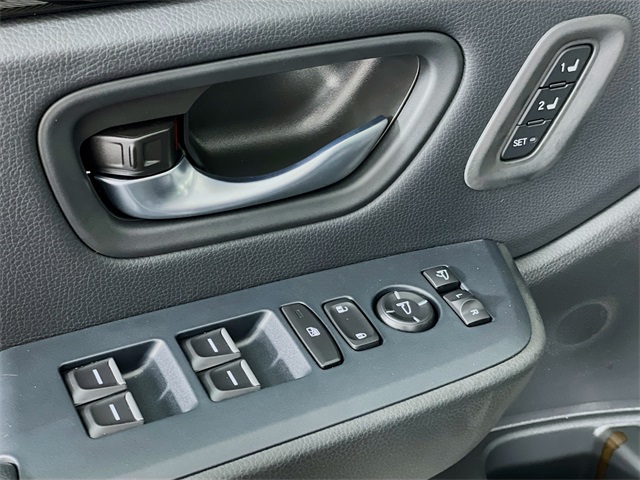 2025 Honda Pilot TrailSport photo 18