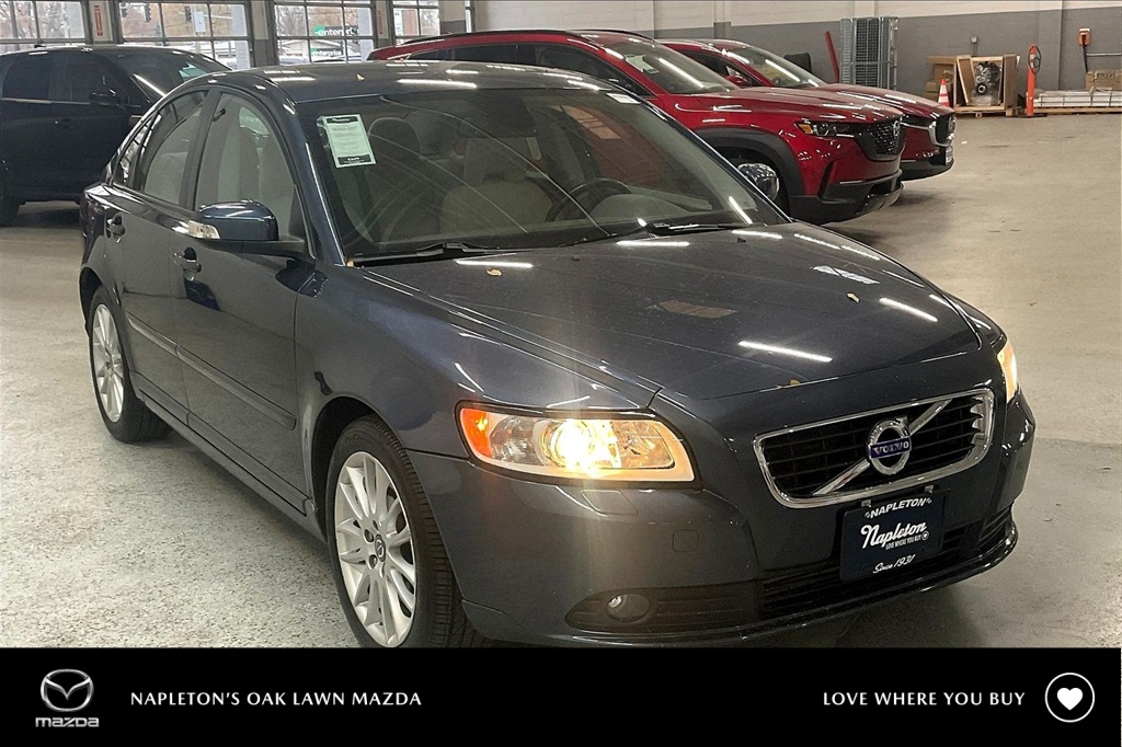 2011 Volvo S40 T5's photo