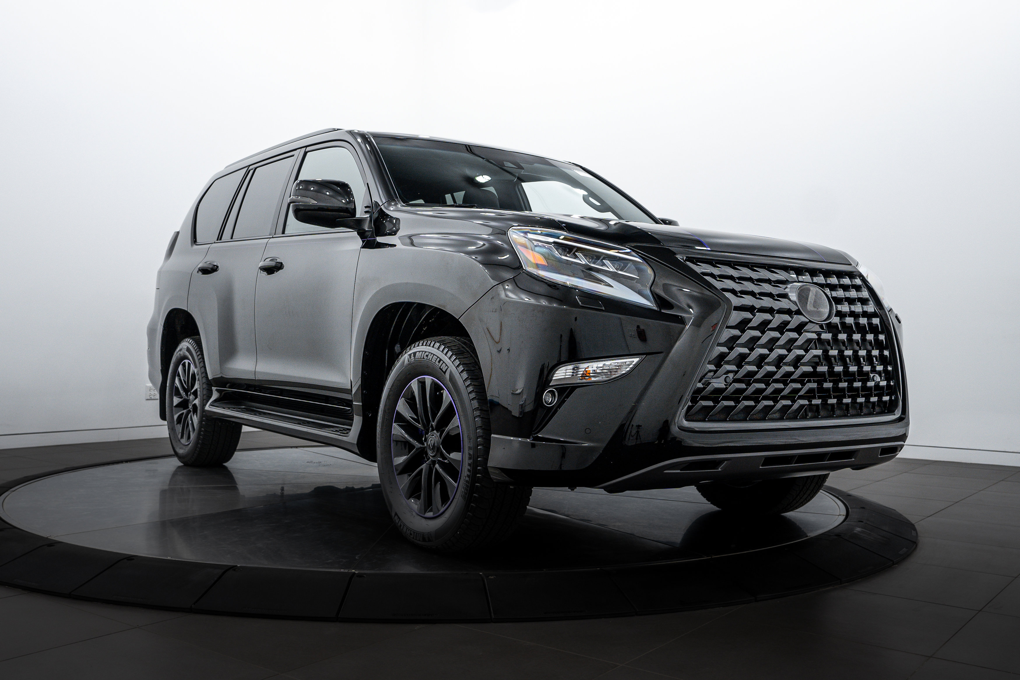 2023 Lexus GX PREMIUM's photo
