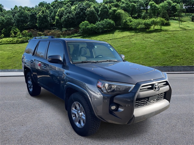 2023 Toyota 4Runner SR5's photo