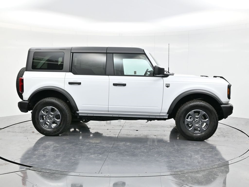 2025 Ford Bronco Big Bend photo 3