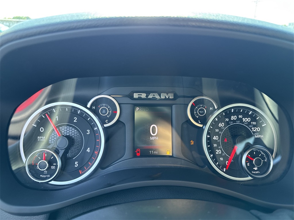2025 Ram 2500 Tradesman photo 18