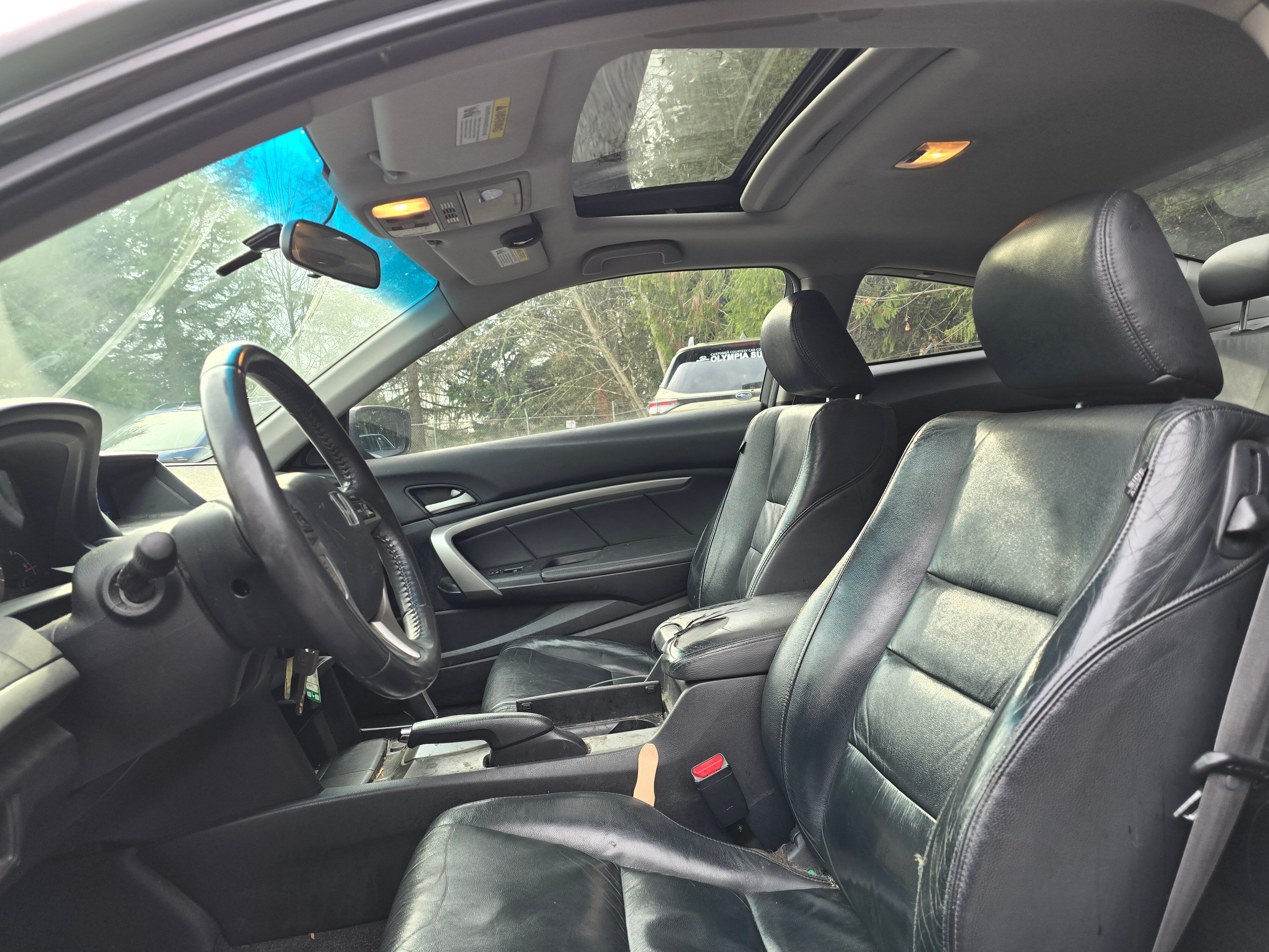 Used 2012 Honda Accord EX-L with VIN 1HGCS1B86CA020706 for sale in Olympia, WA